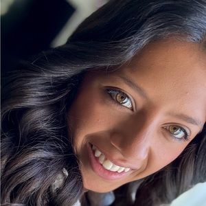 Meet your Posher, Emmalisa